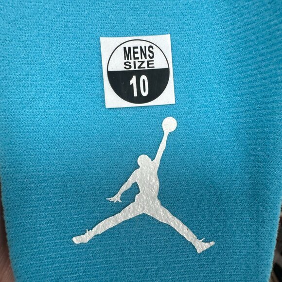 Jordan 1 Retro Low OG Trophy Room Rookie Card Away-FN0432-100-Men 10 - Picture 4 of 11